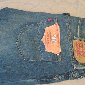 Men's Levi's original Blue and black size 40 32